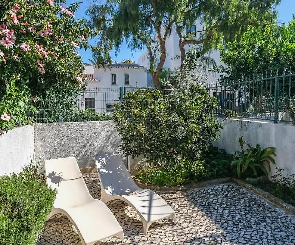 Casa Caravela, Da Luz