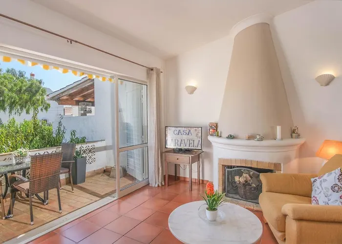 Casa Caravela, Da Luz