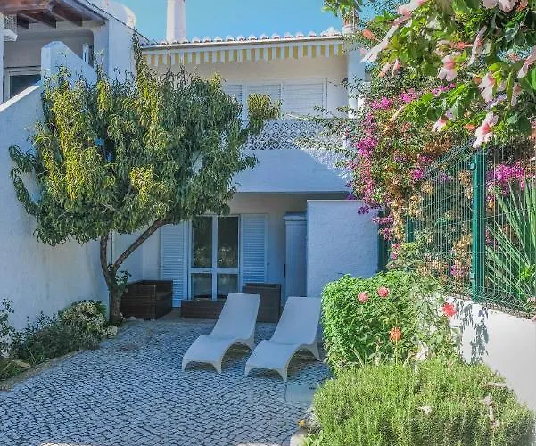 بيت للعطل Casa Caravela, Da