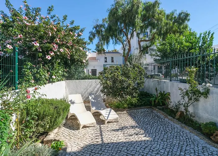 Casa Caravela, Da Luz